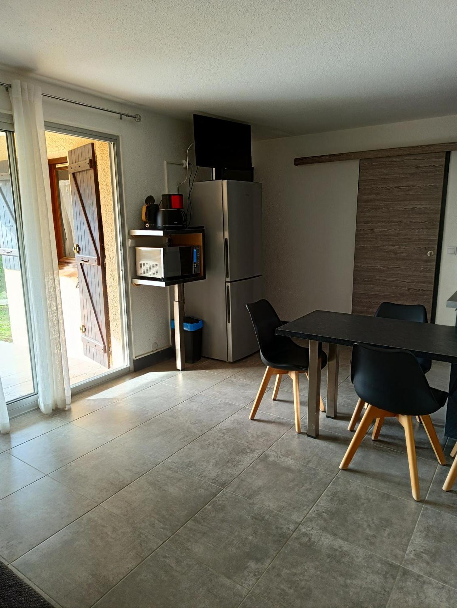 Logement Coquelicot Saint-Cyprien  Exterior photo